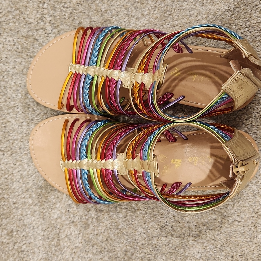 Sandals - Picture 5 of 6